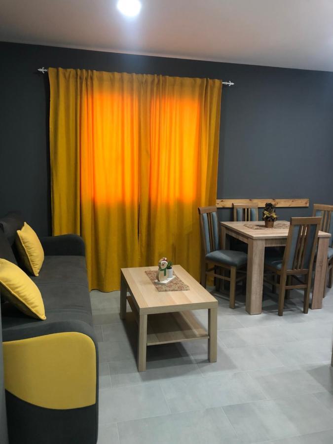 Aphrodite Hills Apartments-Stara Planina Crni Vrh Eksteriør billede
