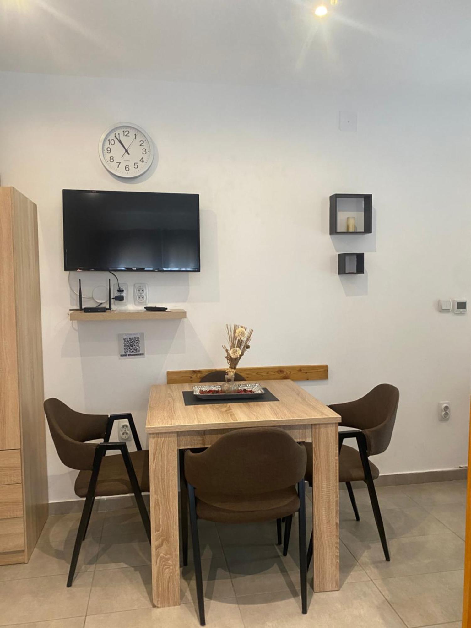 Aphrodite Hills Apartments-Stara Planina Crni Vrh Eksteriør billede