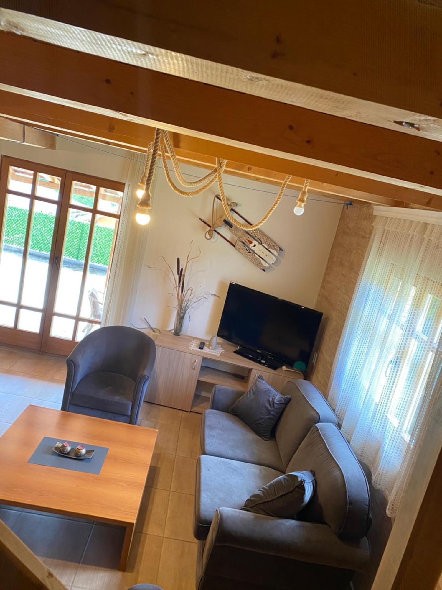 Aphrodite Hills Apartments-Stara Planina Crni Vrh Eksteriør billede